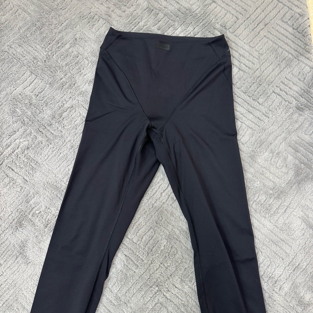 SKIMS Women's Black Sweatpants